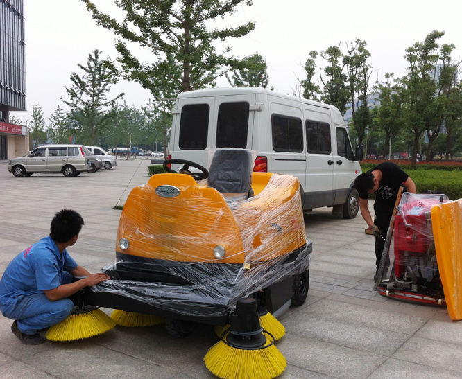 全自動洗地機及清掃車案例-豐盛集團